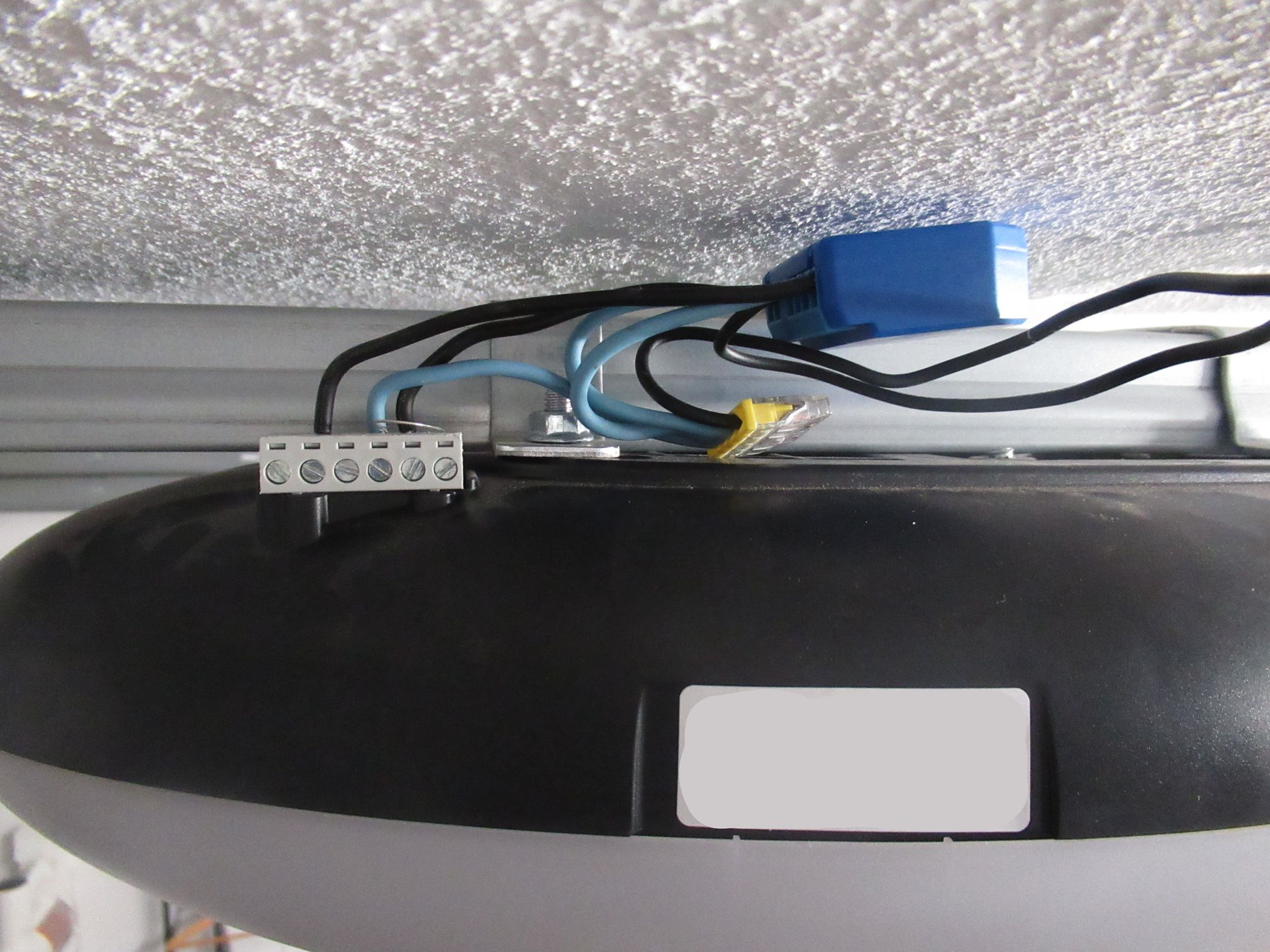 Garage door Home Assistant